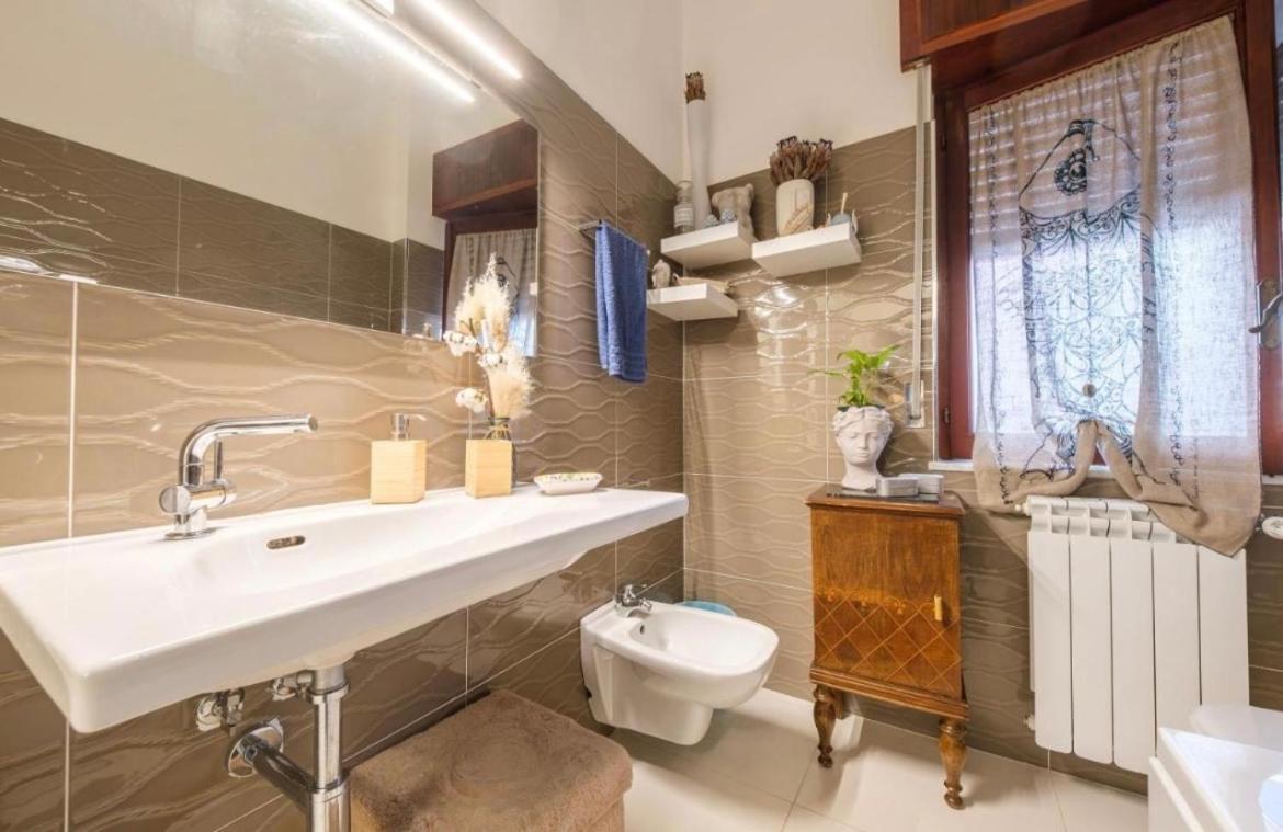 مبيت وإفطار ميلاتسو Casa Luce المظهر الخارجي الصورة