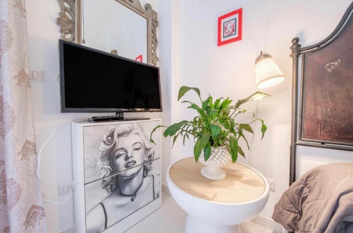 مبيت وإفطار ميلاتسو Casa Luce المظهر الخارجي الصورة